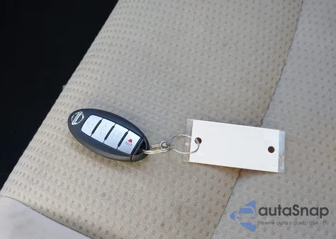 2015 Nissan Altima 2.5 z USA, uszkodzony, nr VIN 1N4AL3AP8FC195058